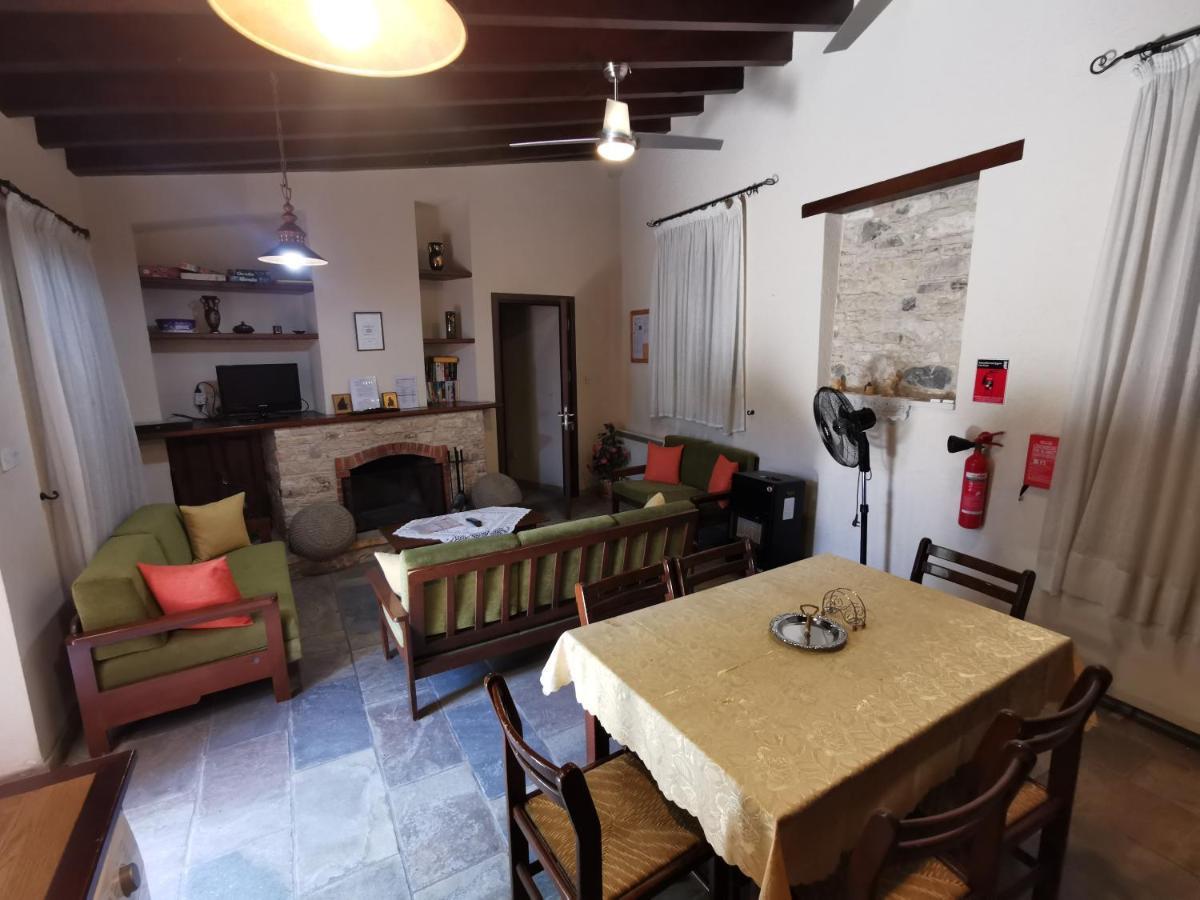 Stou Kir Yianni Villa Omodos Exterior photo